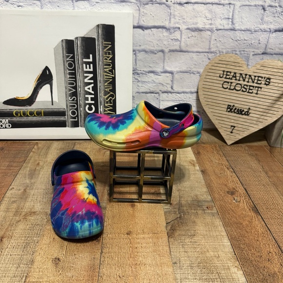 CROCS UNISEX BISTRO RAINBOW TYE DYE SLIP RESISTANT SLINGBACK SHOES W 8 M 6 - Picture 1 of 11